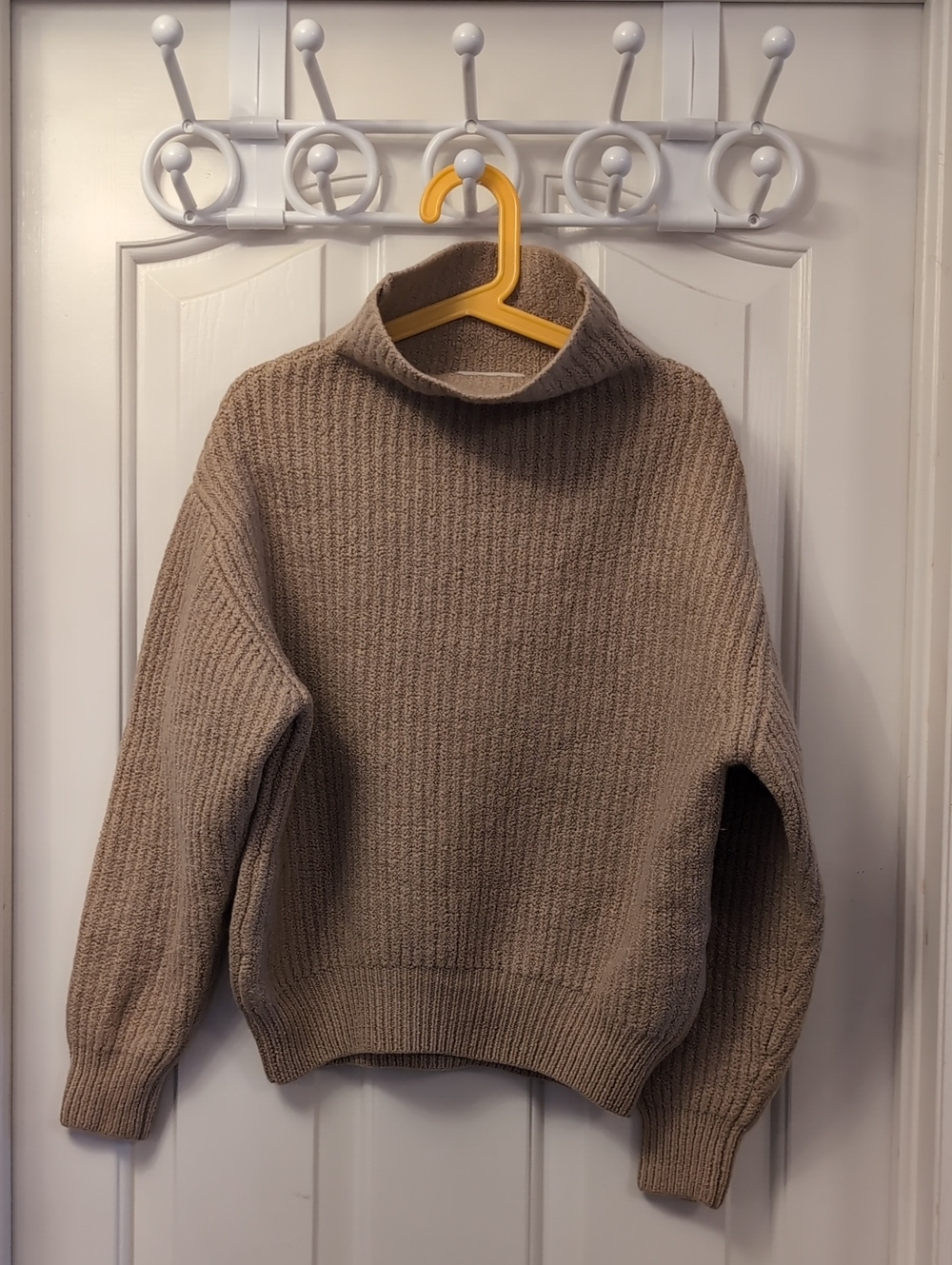 Wilfred Shrunken Merino Wool Sweater